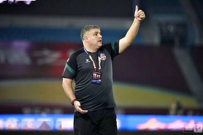 0比0战平四川优必选 雪豹拿下赛季首分‘星空官网登录’(图11)
0比0战平四川优必选 雪豹拿下赛季首分‘星空官网登录’(图11)