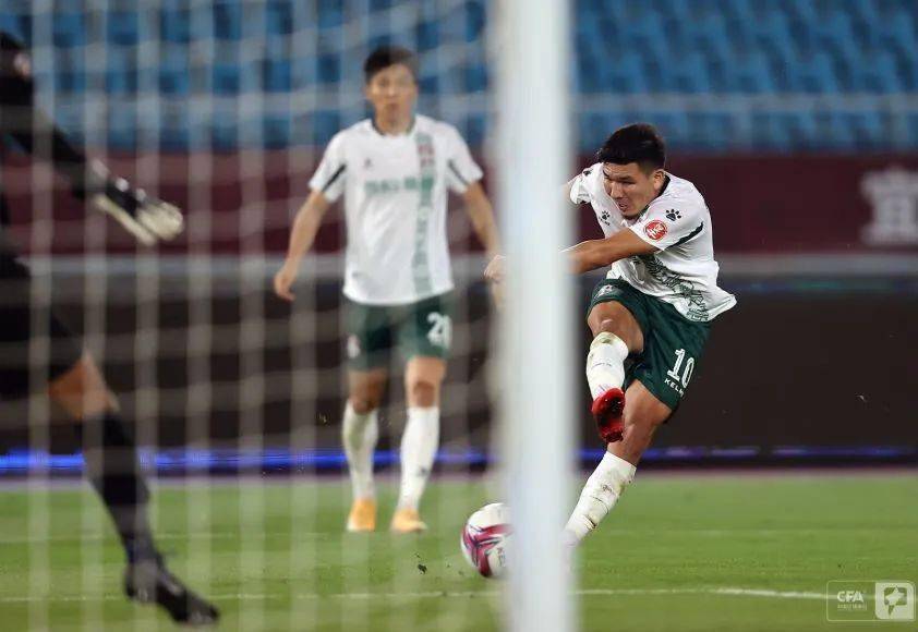 0比0战平四川优必选 雪豹拿下赛季首分‘星空官网登录’(图15)
0比0战平四川优必选 雪豹拿下赛季首分‘星空官网登录’(图15)