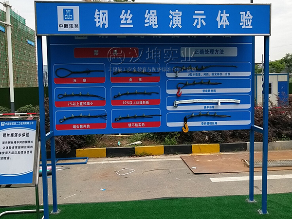 “星空官网登录”洞井小区民宅突发起火 红星消防火速到场救援(图1) 星空体育官网