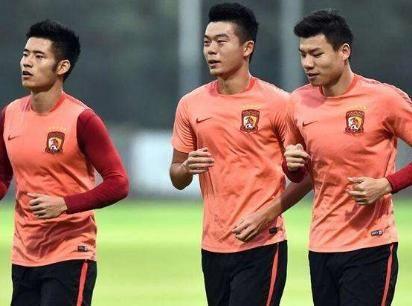 “星空官网登录”洞井小区民宅突发起火 红星消防火速到场救援(图3) “星空官网登录”洞井小区民宅突发起火 红星消防火速到场救援(图3)