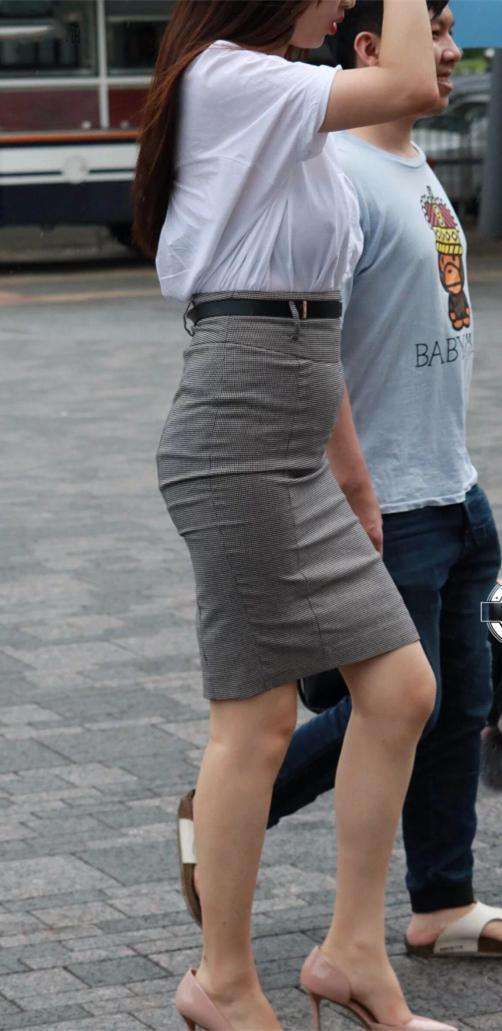 xingkong.com_龙城镇中心学校开展低年级语文“人人讲公开课”活动(图4) 星空官网登录